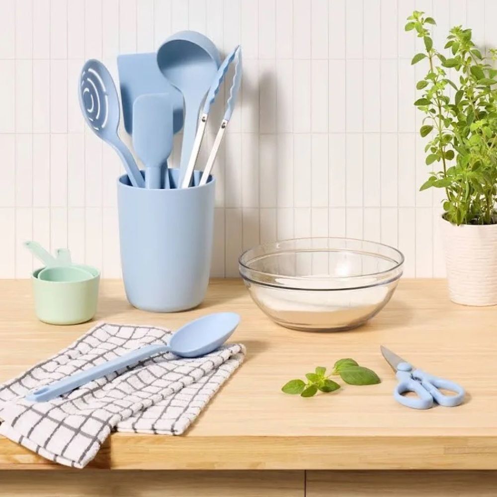Room Essentials Blue Cooking Utensil Set - Picture 3 of 5